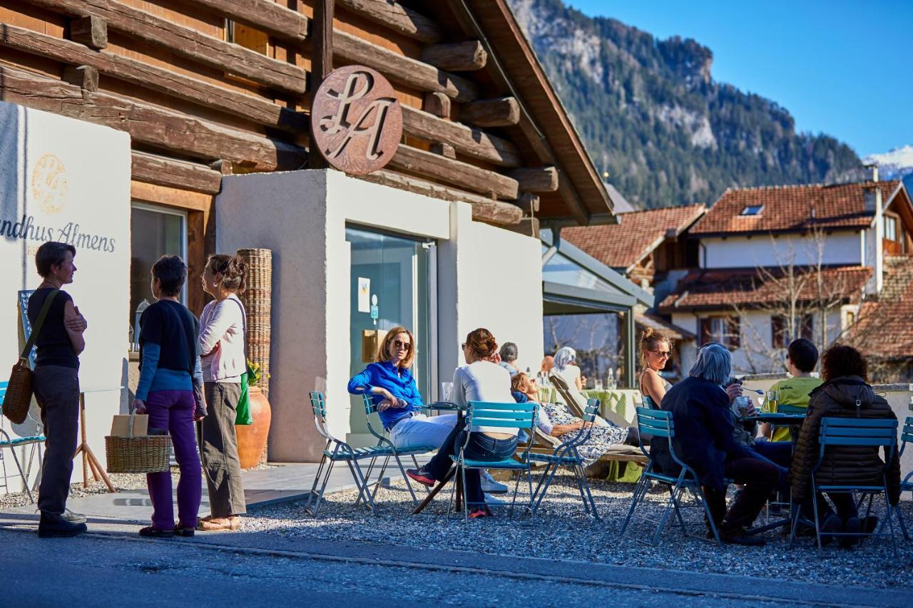 Landhus Almens Hotel Exterior photo